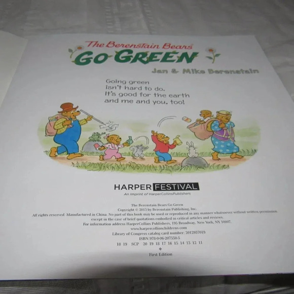 The Berenstain Bears GO GREEN Color Illustrated Paperback Learning to Read Book - Picture 4 of 4